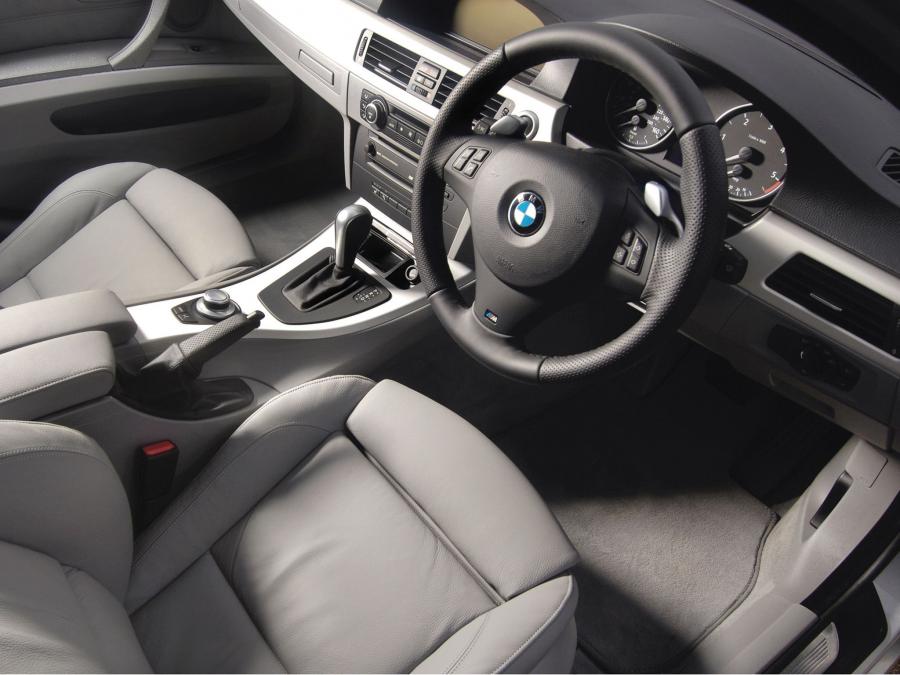  BMW 335i Touring M Sport Package 2006 года  (UK) (фото 3 из 3)